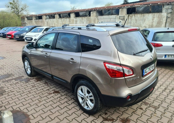 Nissan Qashqai+2 cena 37900 przebieg: 192000, rok produkcji 2010 z Wałbrzych małe 704